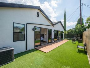 5907 Encino Avenue, Encino CA 91316