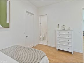 5907 Encino Avenue, Encino CA 91316