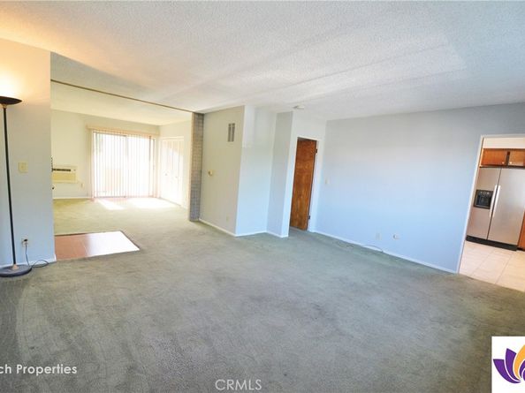 1755 N Berendo Street 28, Los Angeles CA 90027