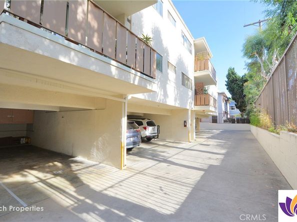 1755 N Berendo Street 28, Los Angeles CA 90027