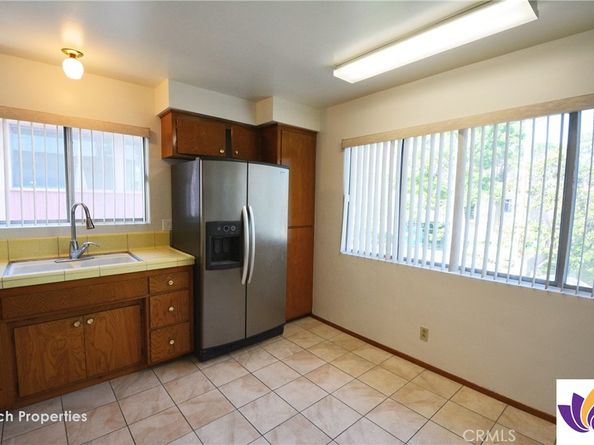 1755 N Berendo Street 28, Los Angeles CA 90027