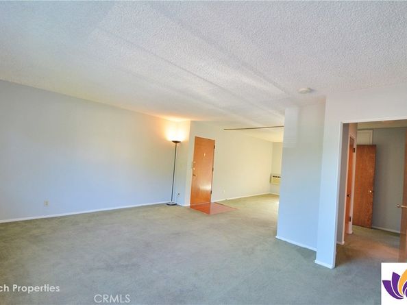 1755 N Berendo Street 28, Los Angeles CA 90027