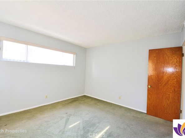 1755 N Berendo Street 28, Los Angeles CA 90027