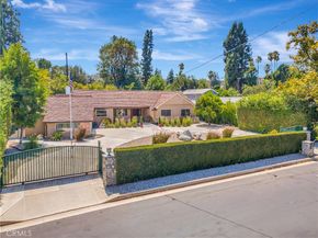 4532 Del Moreno Drive, Woodland Hills CA 91364