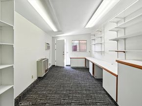 7700 Rhea Avenue, Reseda CA 91335