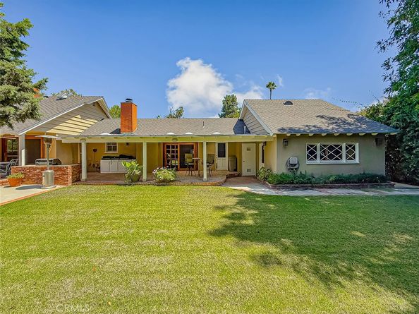 9819 Vanalden Avenue, Northridge CA 91324