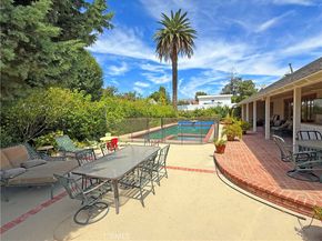 9819 Vanalden Avenue, Northridge CA 91324