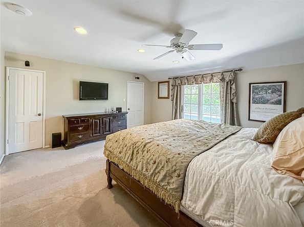 9819 Vanalden Avenue, Northridge CA 91324