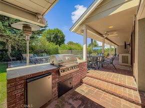 9819 Vanalden Avenue, Northridge CA 91324
