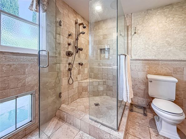 9819 Vanalden Avenue, Northridge CA 91324