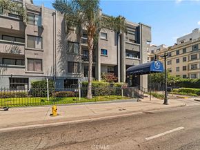 1940 N Highland Avenue 70, Los Angeles CA 90068