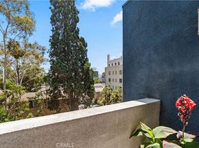 1940 N Highland Avenue 70, Los Angeles CA 90068