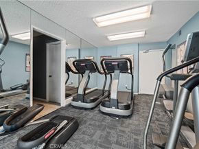 1940 N Highland Avenue 70, Los Angeles CA 90068