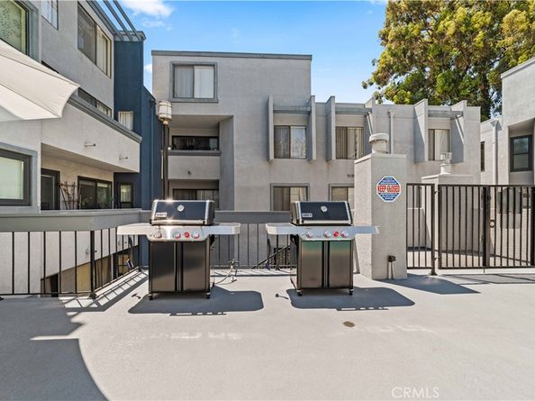 1940 N Highland Avenue 70, Los Angeles CA 90068