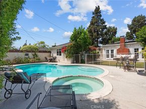 924 N Niagara Street, Burbank CA 91505