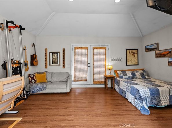 924 N Niagara Street, Burbank CA 91505