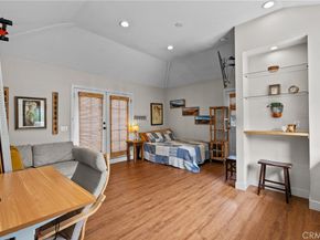 924 N Niagara Street, Burbank CA 91505