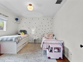 924 N Niagara Street, Burbank CA 91505