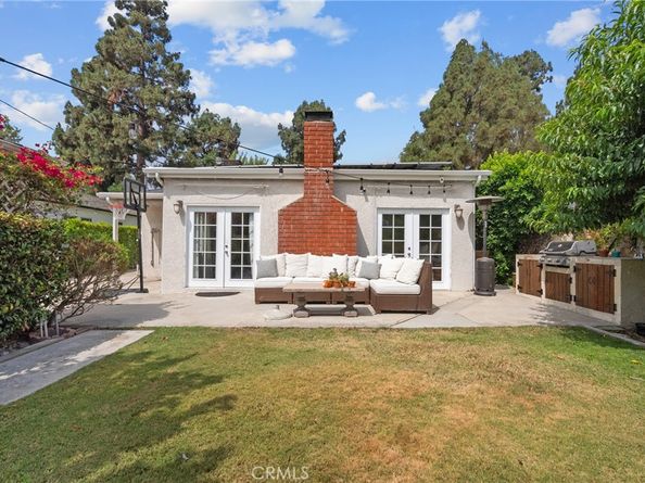 924 N Niagara Street, Burbank CA 91505