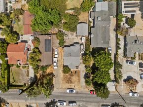 15945 Hart Street, Lake Balboa CA 91406
