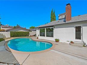 7947 Amestoy Avenue, Lake Balboa CA 91406