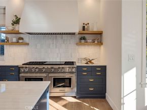 1450 6th Street, Manhattan Beach CA 90266