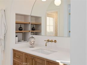 1450 6th Street, Manhattan Beach CA 90266