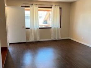 1040 Cedar, Long Beach CA 90813
