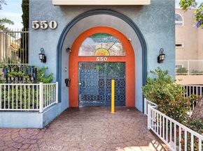 550 Orange 216, Long Beach CA 90802