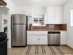 337 Hawaiian, Wilmington CA 90744
