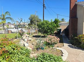 825 W 144th, Gardena CA 90247