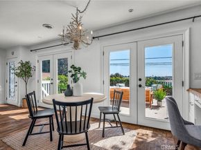 907 Diamond Street, Redondo Beach CA 90277