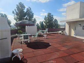 8530 Holloway Drive 303, West Hollywood CA 90069