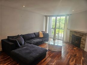 8530 Holloway Drive 303, West Hollywood CA 90069