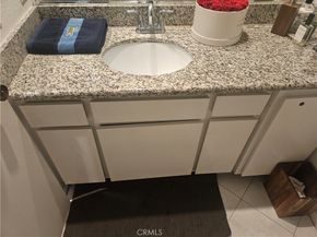 8530 Holloway Drive 303, West Hollywood CA 90069