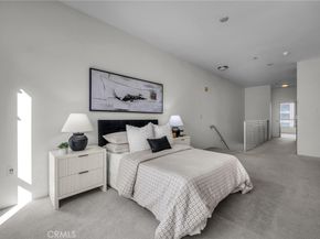 285 W 6th 331, San Pedro CA 90731