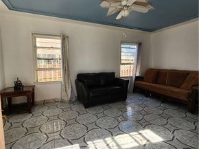 433 E 74th Street, Los Angeles CA 90003