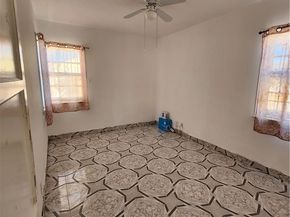 433 E 74th Street, Los Angeles CA 90003