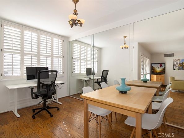 927 N Kings Road 118, West Hollywood CA 90069