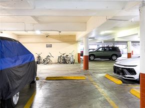 927 N Kings Road 118, West Hollywood CA 90069