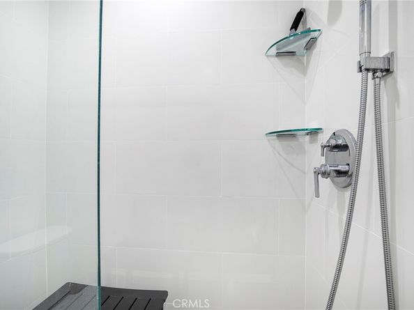 927 N Kings Road 118, West Hollywood CA 90069