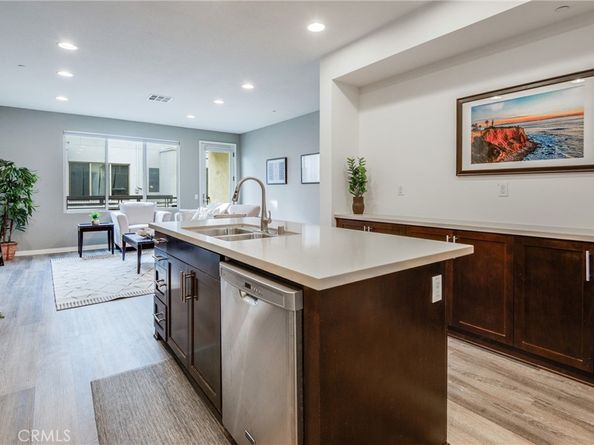 12921 Mission Avenue 102, Hawthorne CA 90250