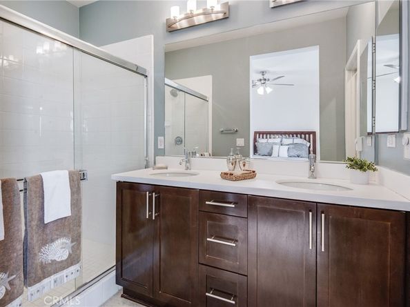 12921 Mission Avenue 102, Hawthorne CA 90250