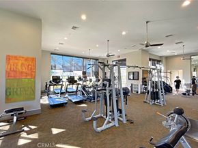 12921 Mission Avenue 102, Hawthorne CA 90250