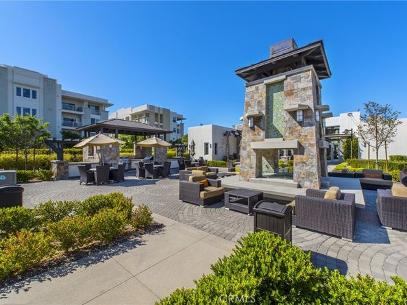 12921 Mission Avenue 102, Hawthorne CA 90250