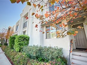 12921 Mission Avenue 102, Hawthorne CA 90250