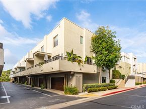 12921 Mission Avenue 102, Hawthorne CA 90250