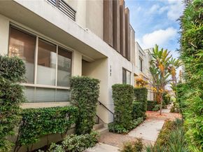 12921 Mission Avenue 102, Hawthorne CA 90250