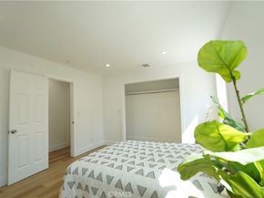 1850 W. 80th Street, Los Angeles CA 90047