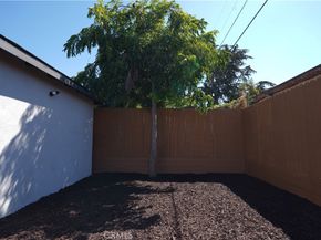 1850 W. 80th Street, Los Angeles CA 90047